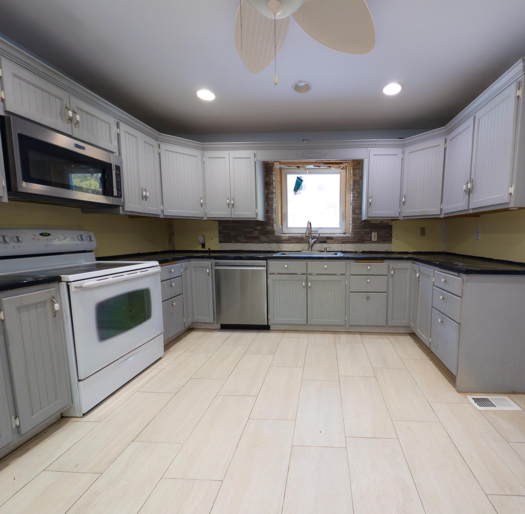 41221 474th Avenue Perham, MN 56573 - Photo 6 of 33