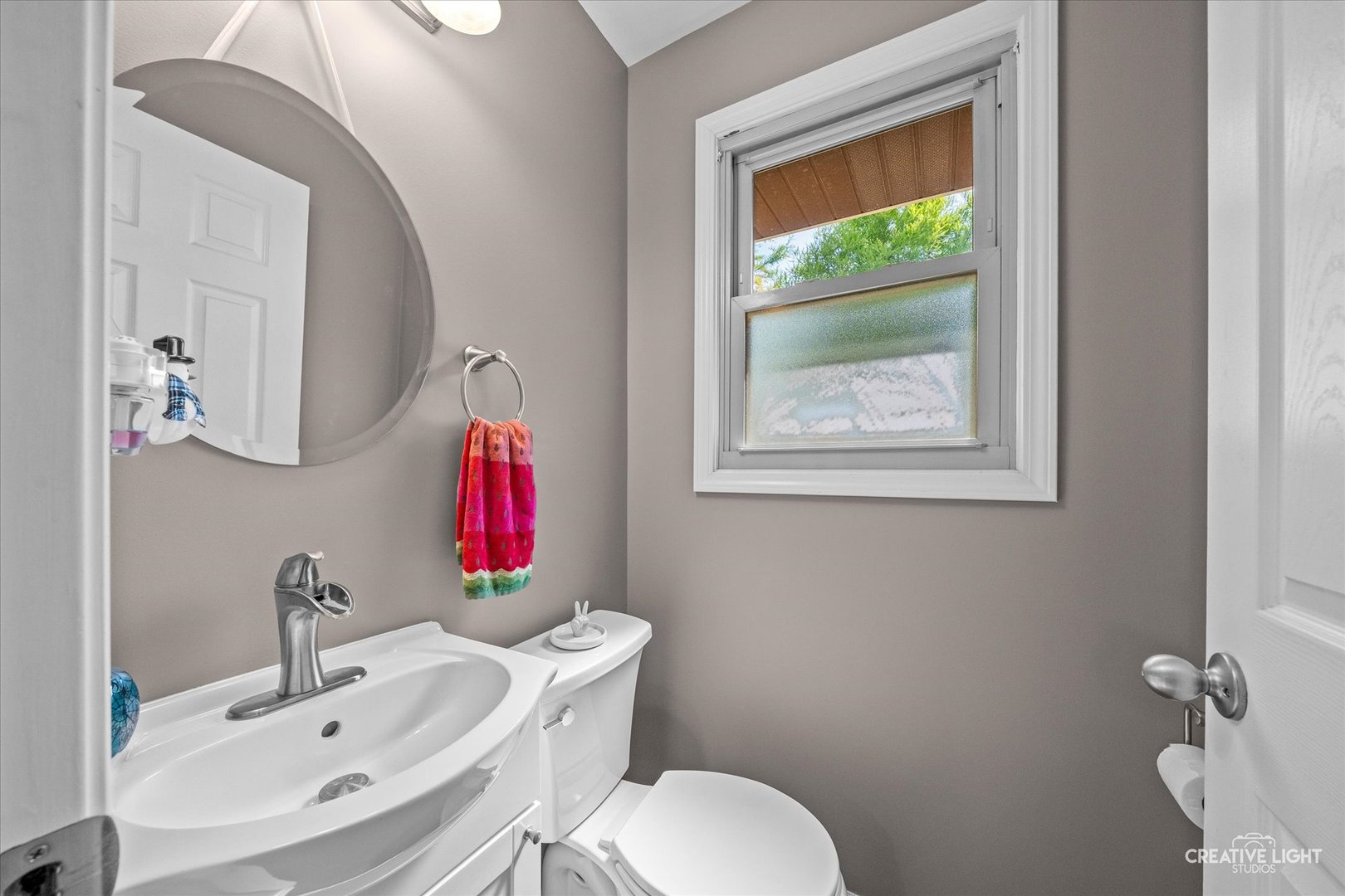 92 Neil Road Sugar Grove, IL 60554 - Photo 17 of 34 a bathroom with a sink and a mirror