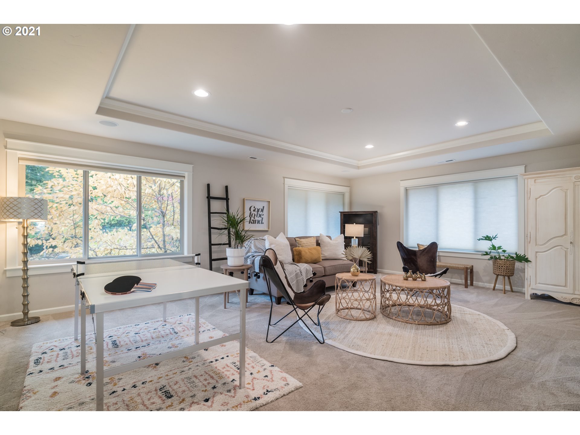 17912 Kelok Road Lake Oswego, OR 97034 - Photo 15 of 32 Gallery Image 15