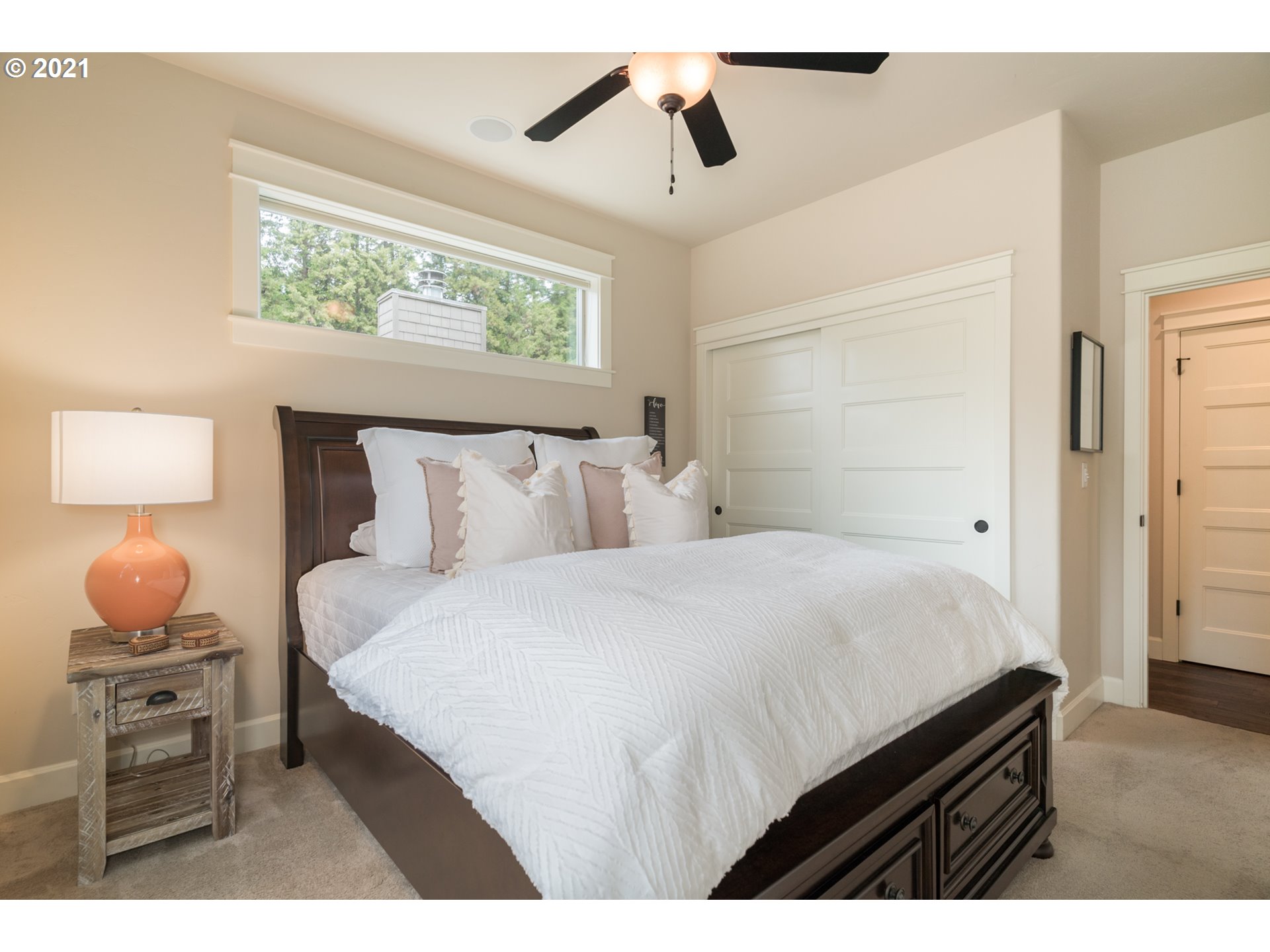 17912 Kelok Road Lake Oswego, OR 97034 - Photo 20 of 32 Gallery Image 20