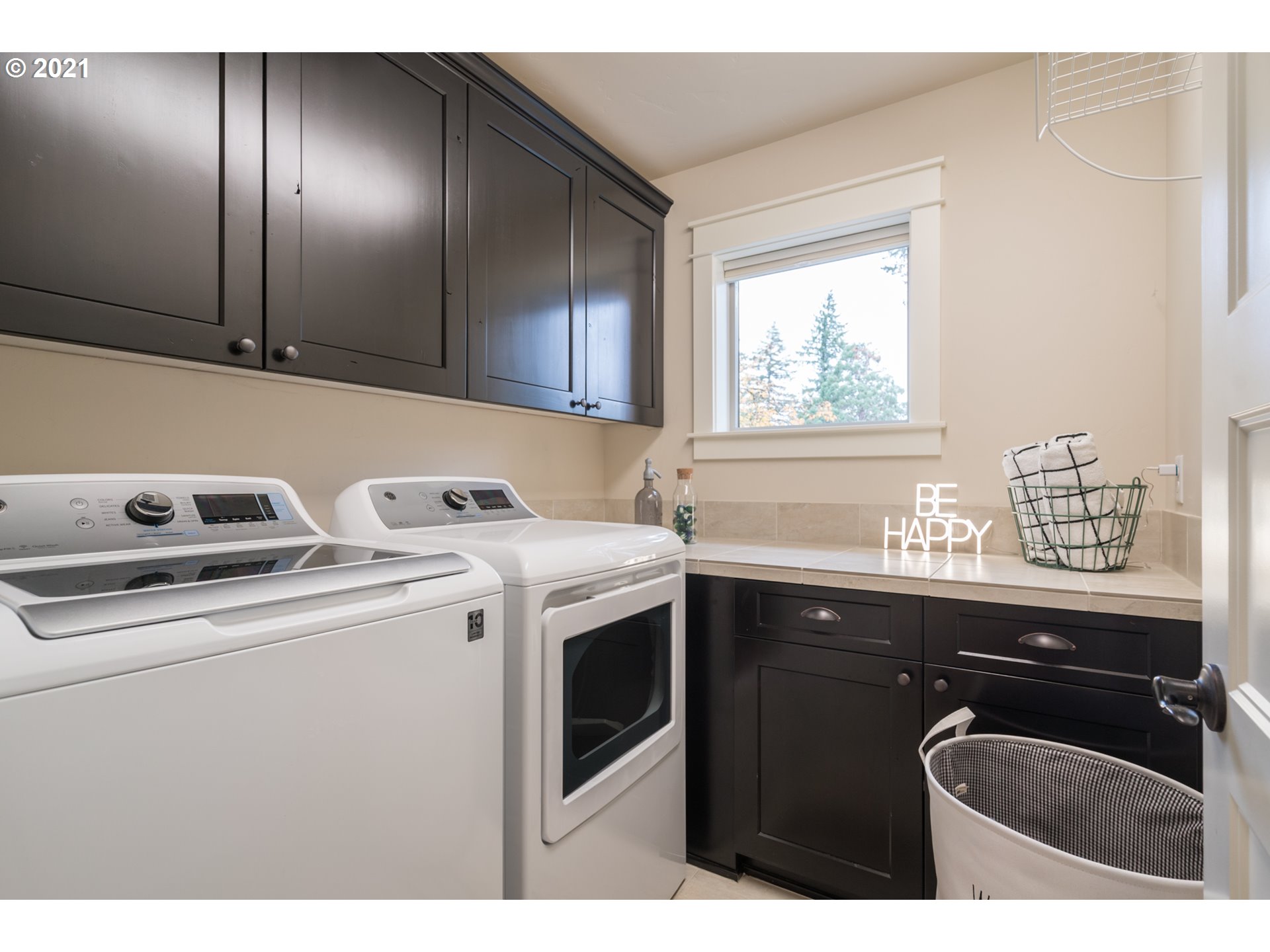 17912 Kelok Road Lake Oswego, OR 97034 - Photo 26 of 32 Gallery Image 26