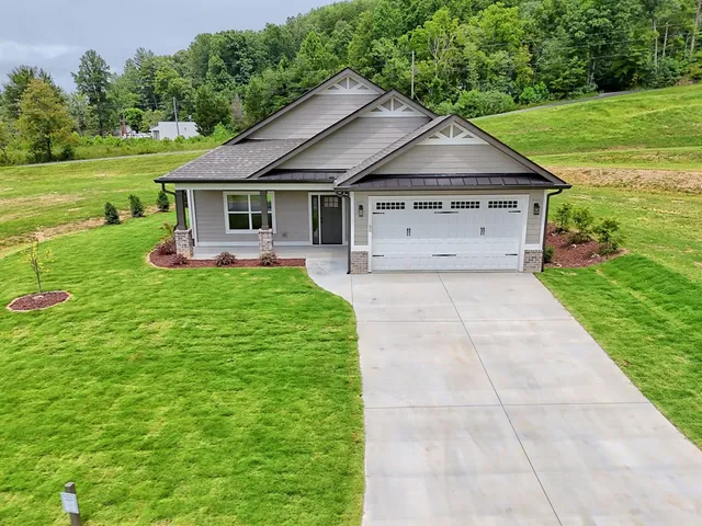 $449,900 | 35 Mctyeire Drive, Young Harris, GA 30582