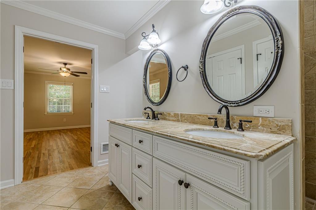 4296 Huntington Circle Atlanta, GA 30338 - Photo 31 of 46