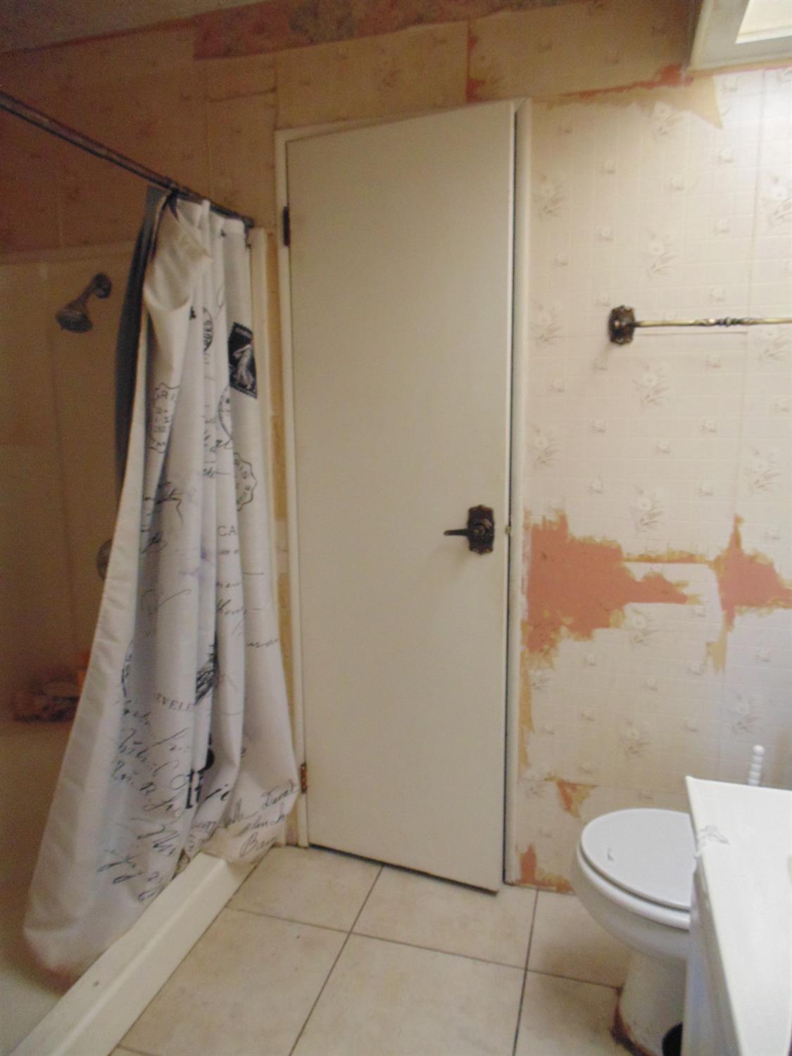 4161 Ginger Road Garden Valley, CA 95633 - Photo 23 of 32 a bathroom with a toilet and a shower