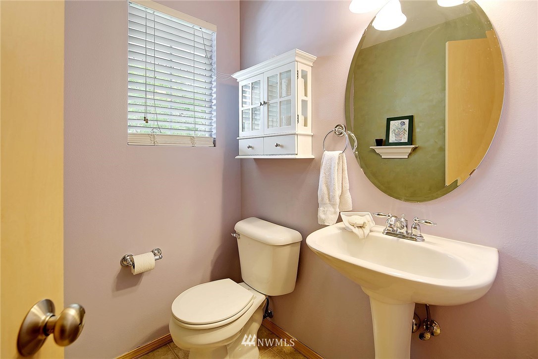 2331 194th Street Southeast Bothell, WA 98012 - Photo 14 of 24