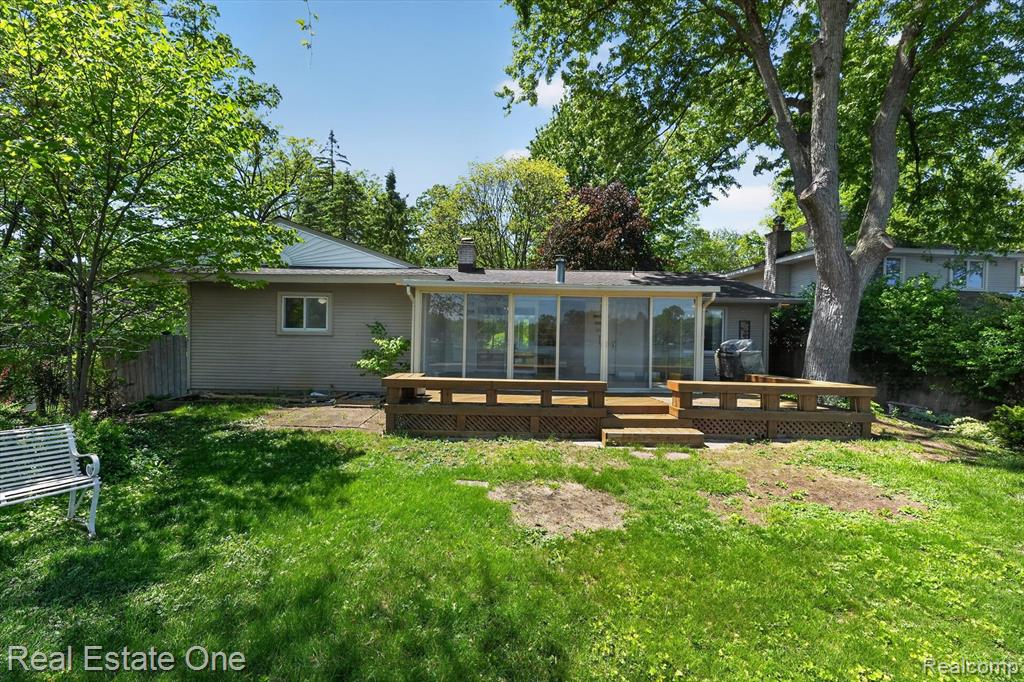 3920 Wint Road Commerce Township, MI 48382 - Photo 44 of 60