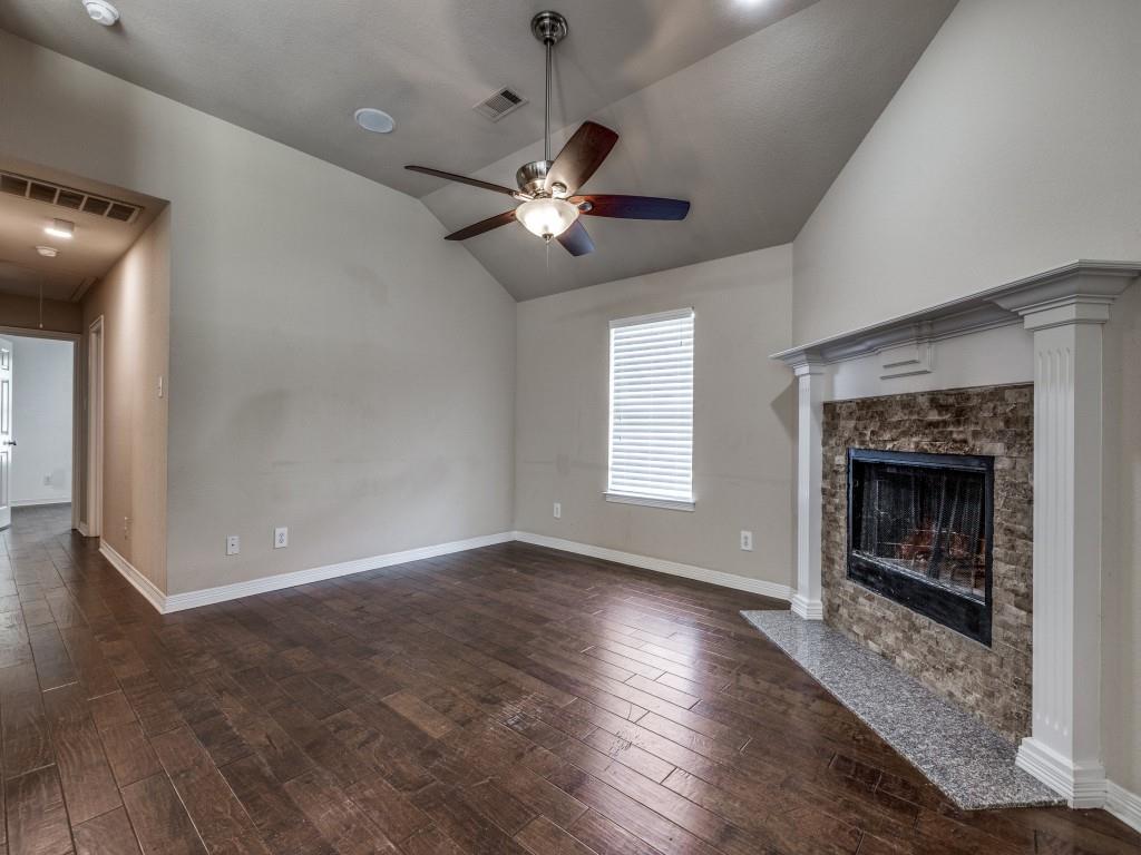 416 Scott Lane Pilot Point, TX 76258 - Photo 2 of 12