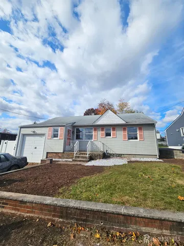 $399,900 | 11 Dartmouth Street, Edison, NJ 08837