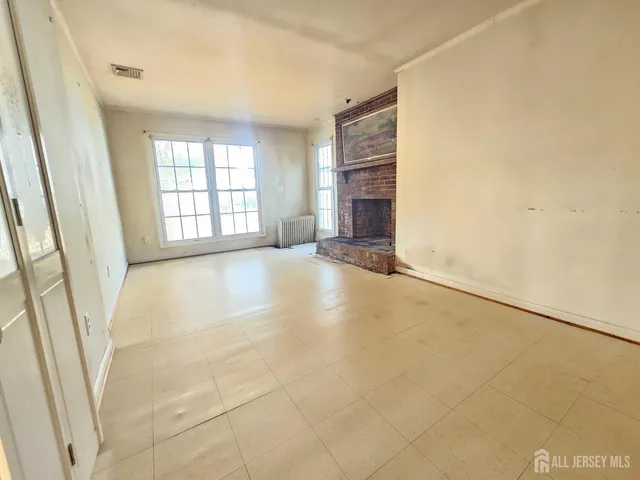 $399,900 | 11 Dartmouth Street, Edison, NJ 08837