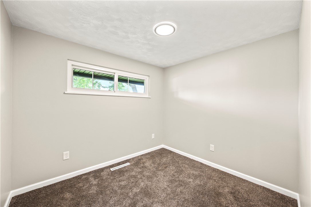 4809 Powell Road Huber Heights, OH 45424 - Photo 16 of 26 Gallery Image 16