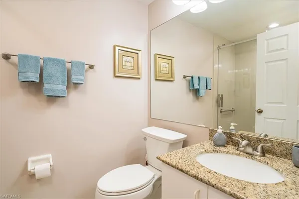 $299,000 | 186 Gabriel Circle, Unit 3903, Naples, FL 34104