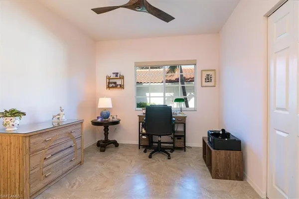 $299,000 | 186 Gabriel Circle, Unit 3903, Naples, FL 34104