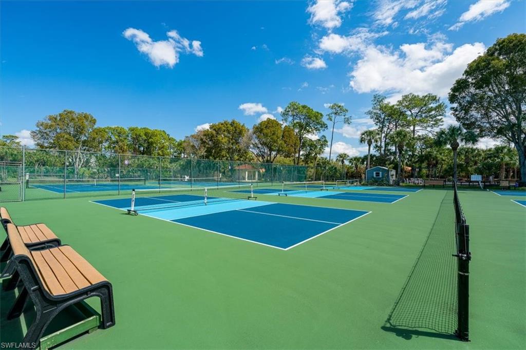 186 Gabriel Circle, Unit 3903 Naples, FL 34104 - Photo 37 of 42 View of tennis court