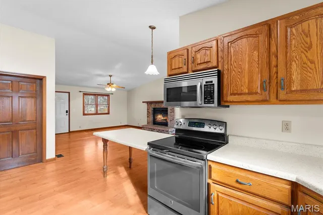 $349,900 | 207 Irma Lane, Maryville, IL 62062