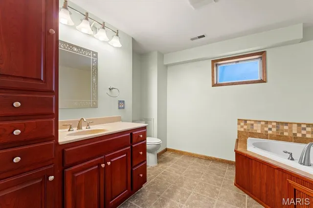 $349,900 | 207 Irma Lane, Maryville, IL 62062