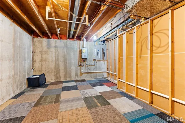 $349,900 | 207 Irma Lane, Maryville, IL 62062