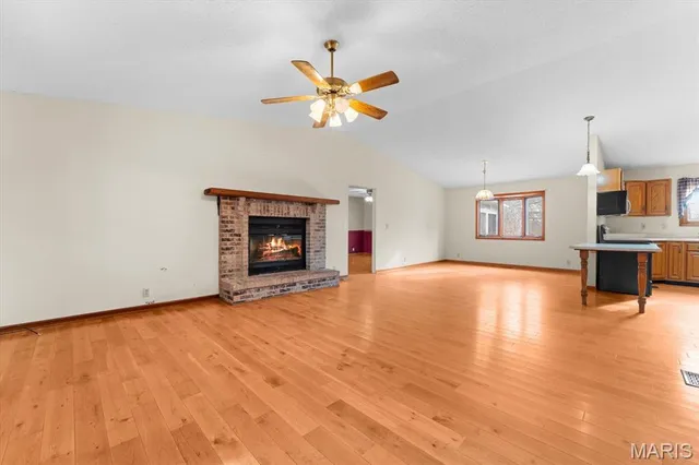 $349,900 | 207 Irma Lane, Maryville, IL 62062