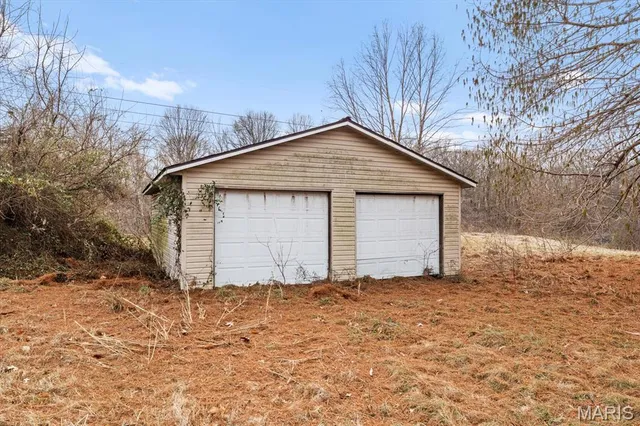 $349,900 | 207 Irma Lane, Maryville, IL 62062