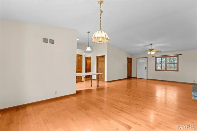 $349,900 | 207 Irma Lane, Maryville, IL 62062