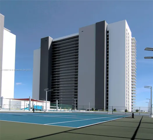 $759,000 | 16385 Biscayne Boulevard, Unit 2016, North Miami Beach, FL 33160