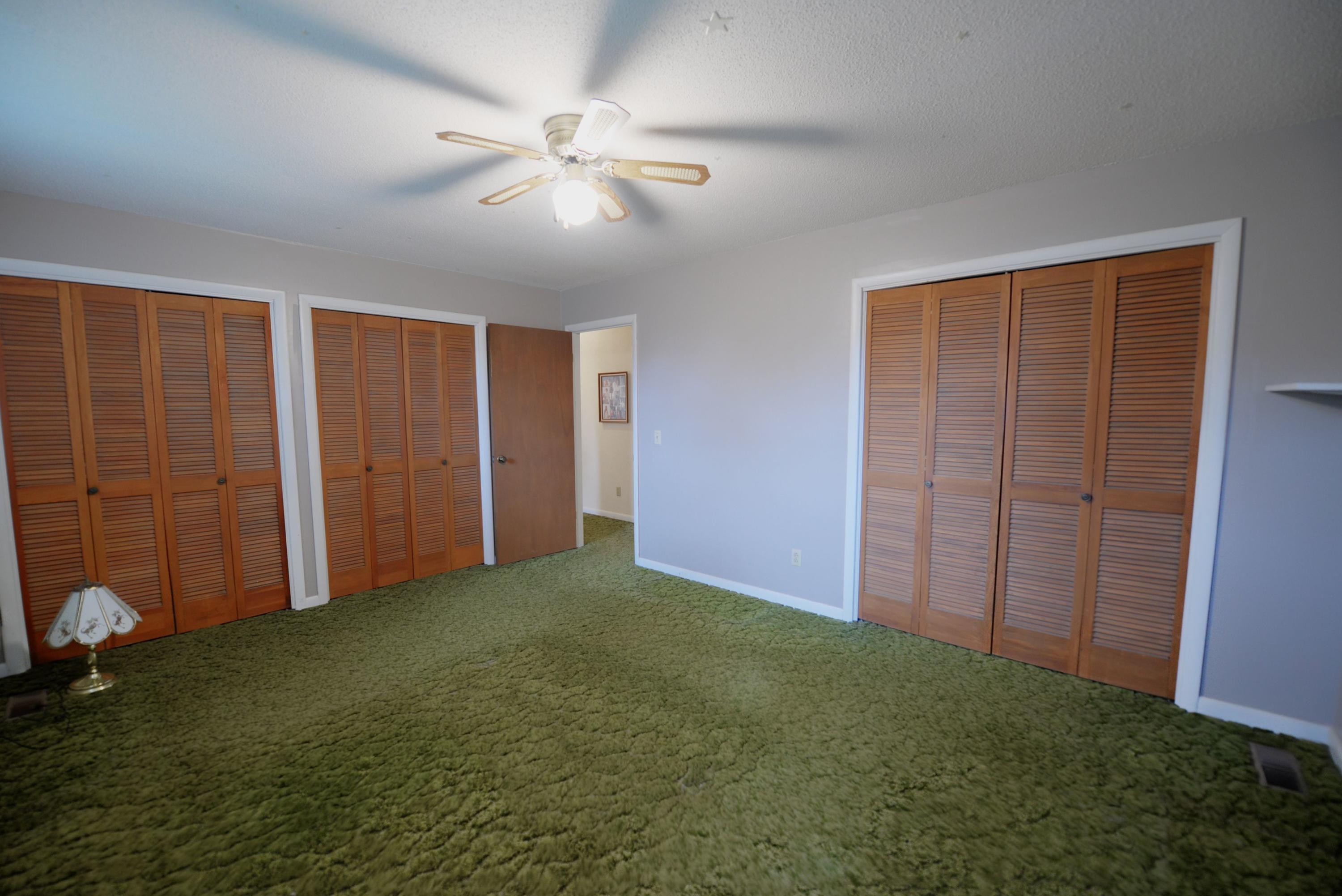 218 Old Post Road Evensville, TN 37332 - Photo 14 of 30 14-218 Old Post Master Bed