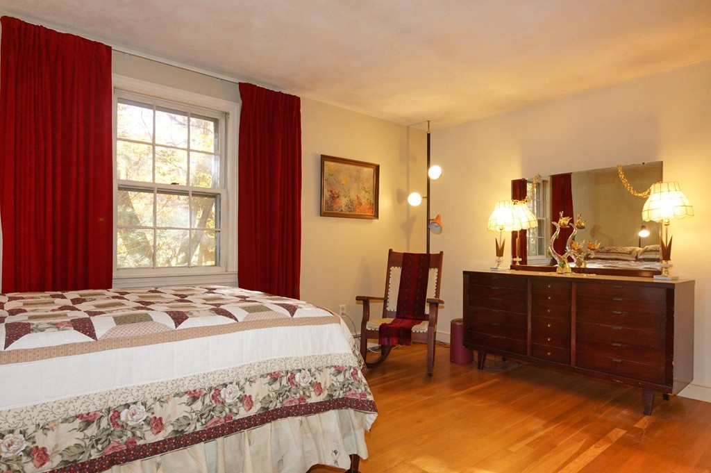 25 Meadowview Road Wayland, MA 01778 - Photo 13 of 29 Gallery Image 13