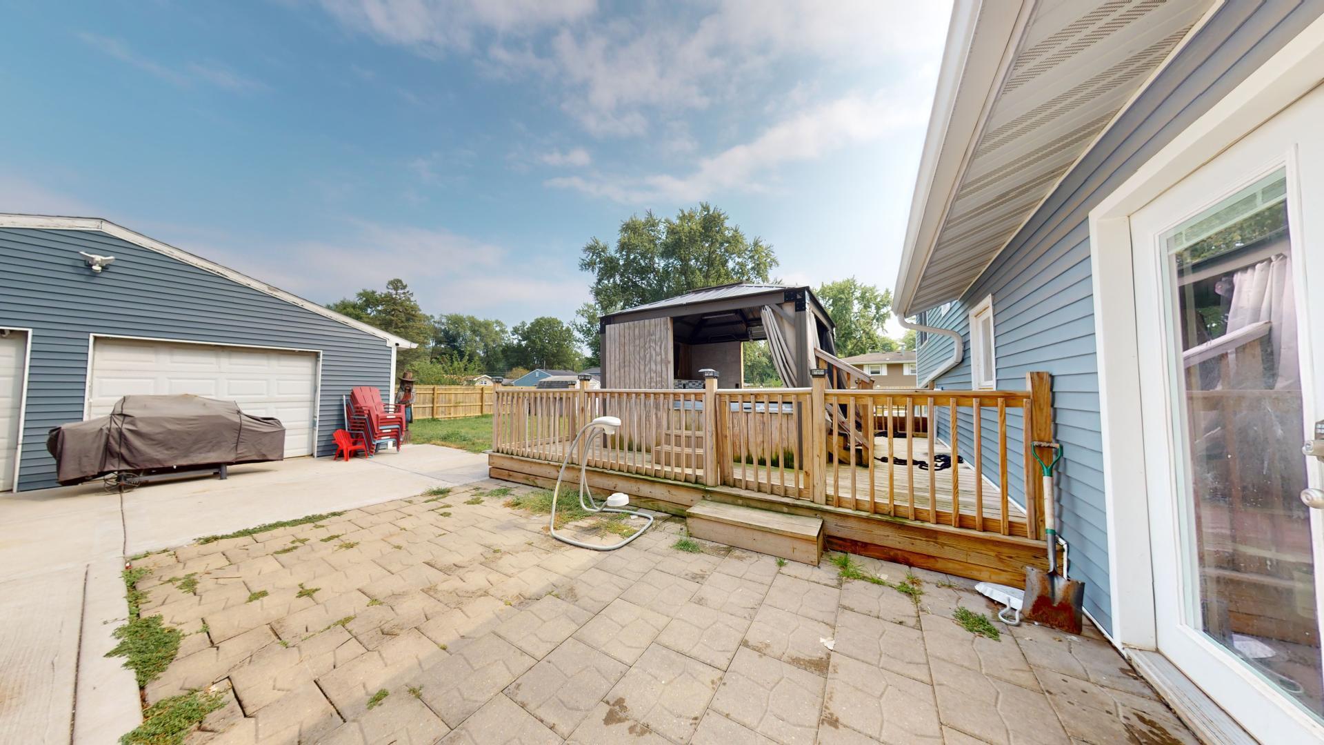 327 South 18th Street Chesterton, IN 46304 - Photo 23 of 29 a view of a porch with furniture
