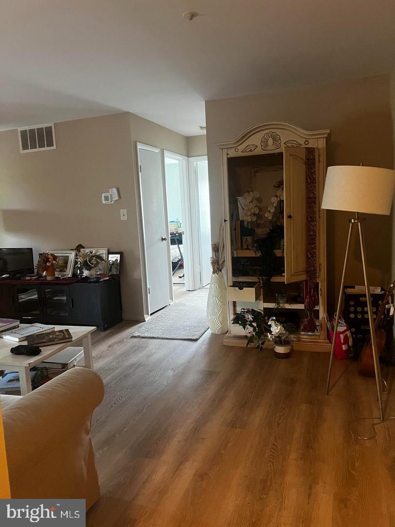 7804 Guildberry Court, Unit 303 Gaithersburg, MD 20879 - Photo 2 of 13