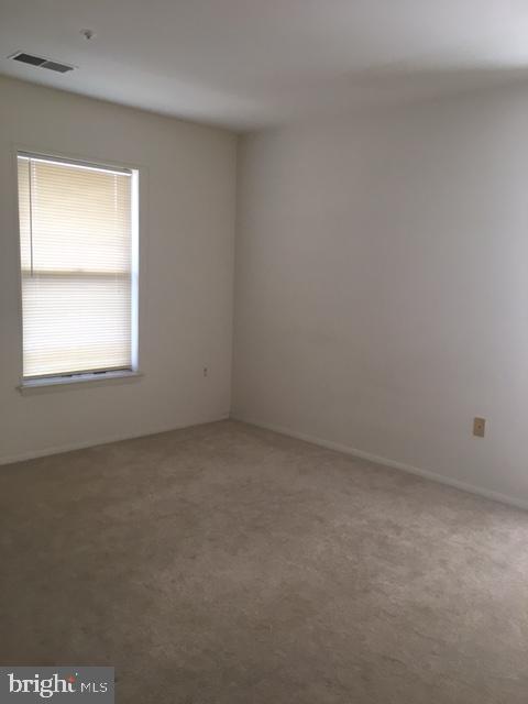 7804 Guildberry Court, Unit 303 Gaithersburg, MD 20879 - Photo 5 of 13