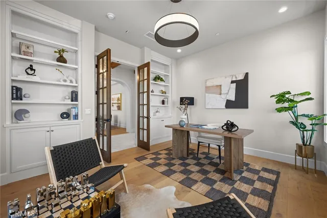 $4,388,000 | 9 Nathaniel Terrace, Sierra Madre, CA 91024