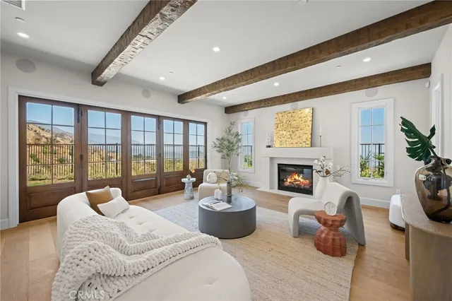 $4,388,000 | 9 Nathaniel Terrace, Sierra Madre, CA 91024