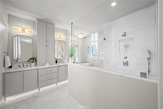 $4,388,000 | 9 Nathaniel Terrace, Sierra Madre, CA 91024