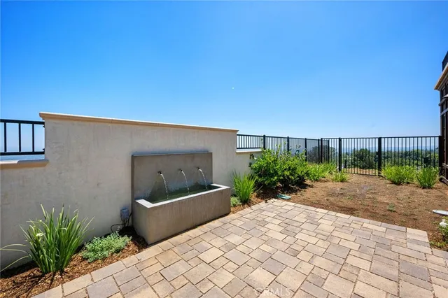 $4,388,000 | 9 Nathaniel Terrace, Sierra Madre, CA 91024