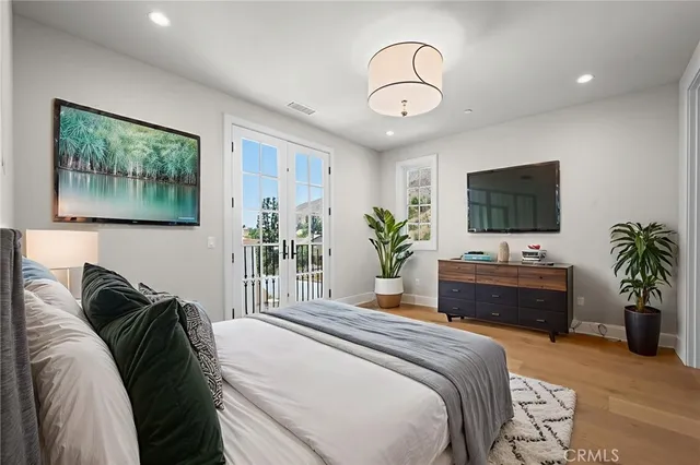 $4,388,000 | 9 Nathaniel Terrace, Sierra Madre, CA 91024