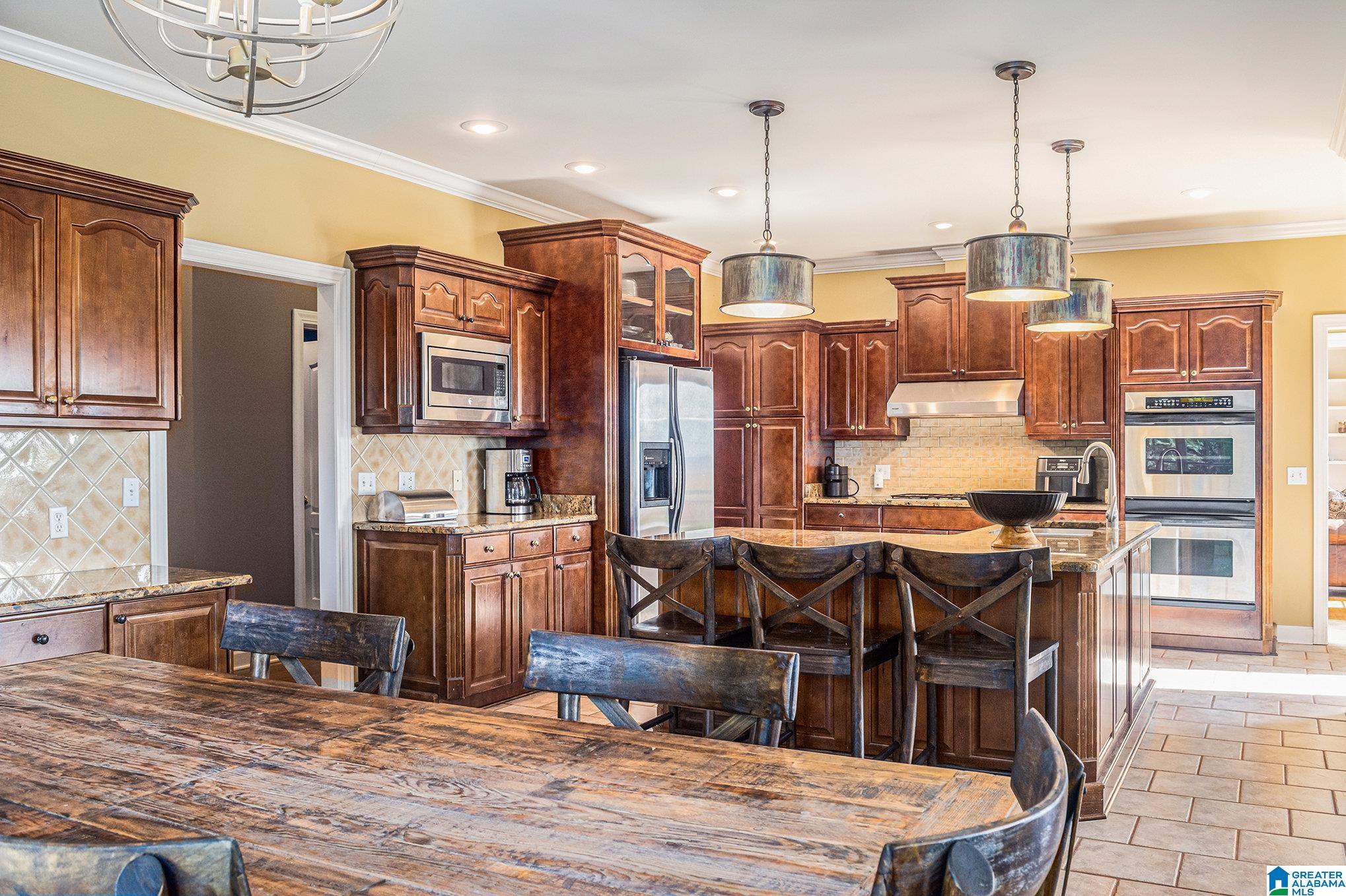 539 3rd Street Northwest Carbon Hill, AL 35549 - Photo 3 of 71