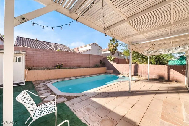 $2,495 | 7537 Treasure Chest Street, Las Vegas, NV 89139