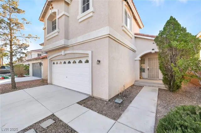 $2,495 | 7537 Treasure Chest Street, Las Vegas, NV 89139