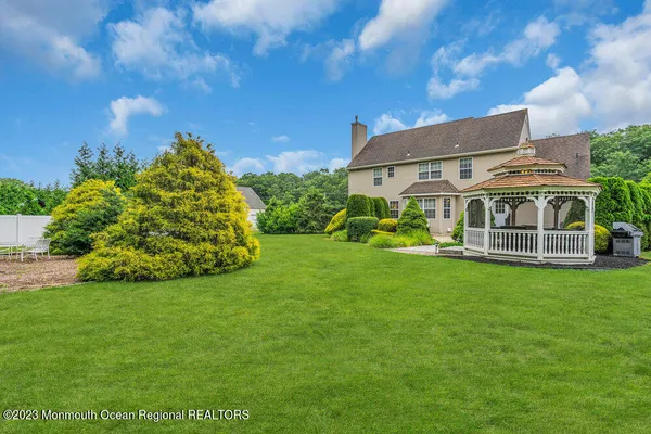 $979,000 | 296 White Road, Jackson, NJ 08527