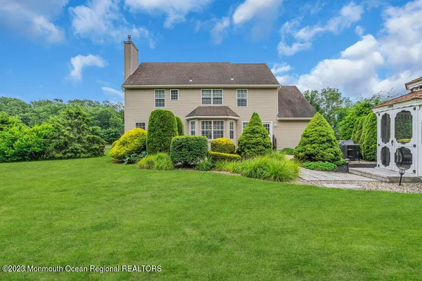 $979,000 | 296 White Road, Jackson, NJ 08527