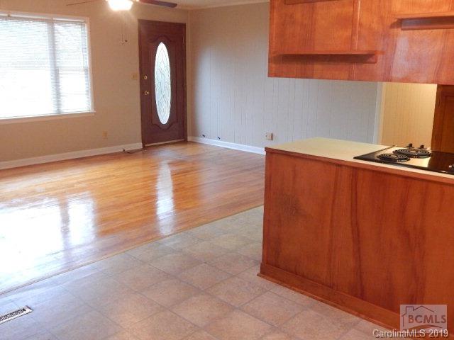 1229 Jamestown Road Morganton, NC 28655 - Photo 11 of 31 Gallery Image 11
