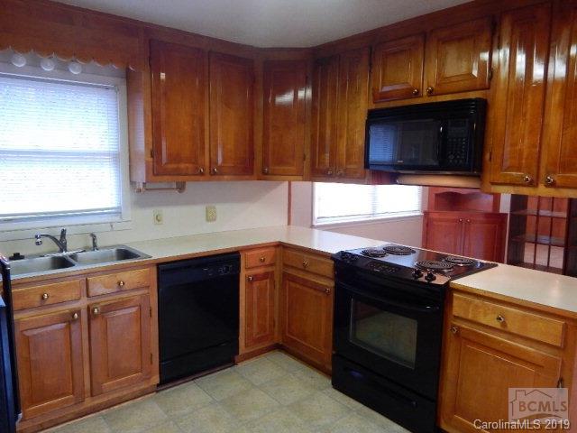 1229 Jamestown Road Morganton, NC 28655 - Photo 14 of 31 Gallery Image 14
