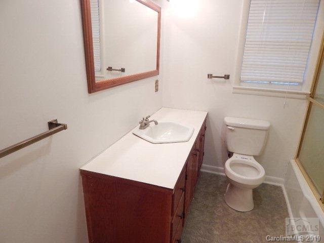 1229 Jamestown Road Morganton, NC 28655 - Photo 20 of 31 Gallery Image 20