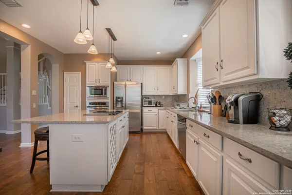 $5,000 | 23223 Whisper Canyon, San Antonio, TX 78258