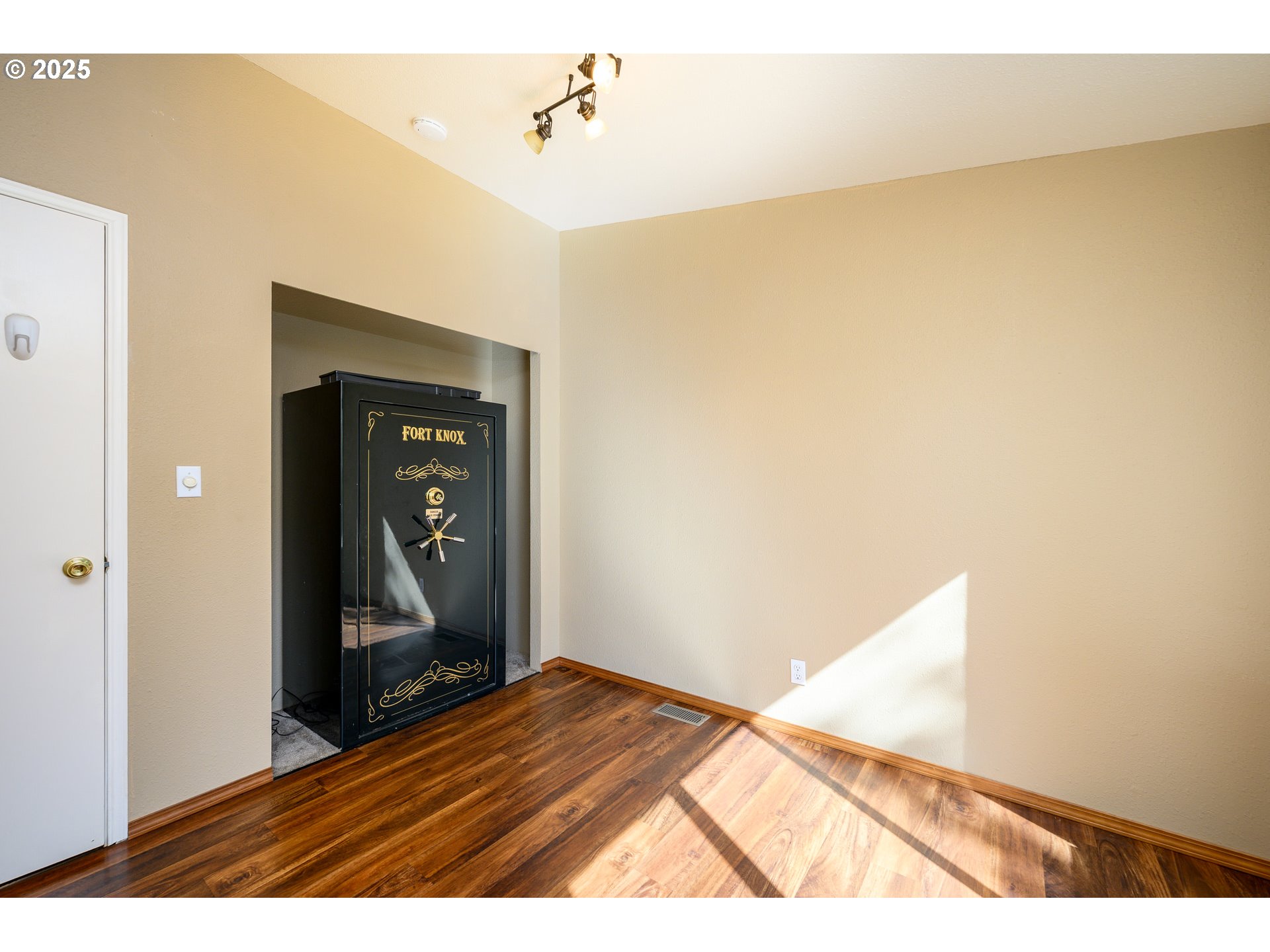 13330 Willamina Creek Road Willamina, OR 97396 - Photo 23 of 46 a view of a room with wooden floor