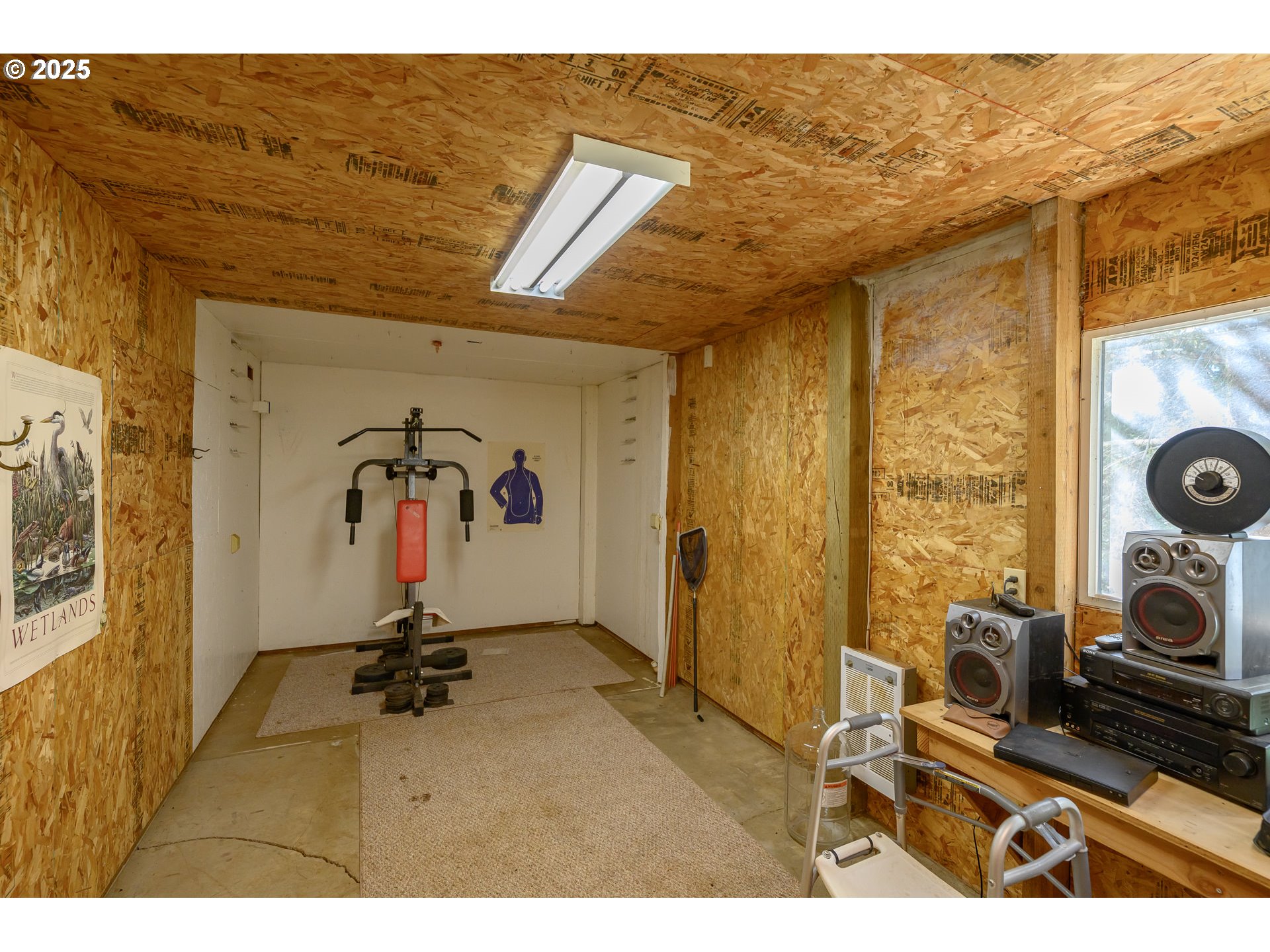 13330 Willamina Creek Road Willamina, OR 97396 - Photo 35 of 46 a view of a room with gym equipment