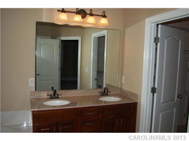 6716 Springs Mill Road Charlotte, NC 28277 - Photo 11 of 16