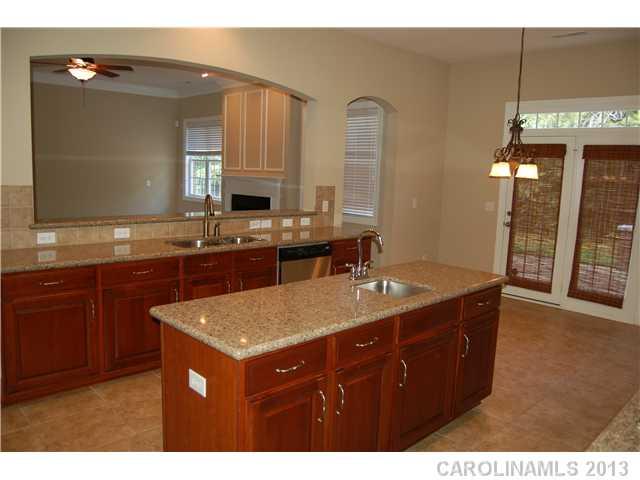 6716 Springs Mill Road Charlotte, NC 28277 - Photo 4 of 16