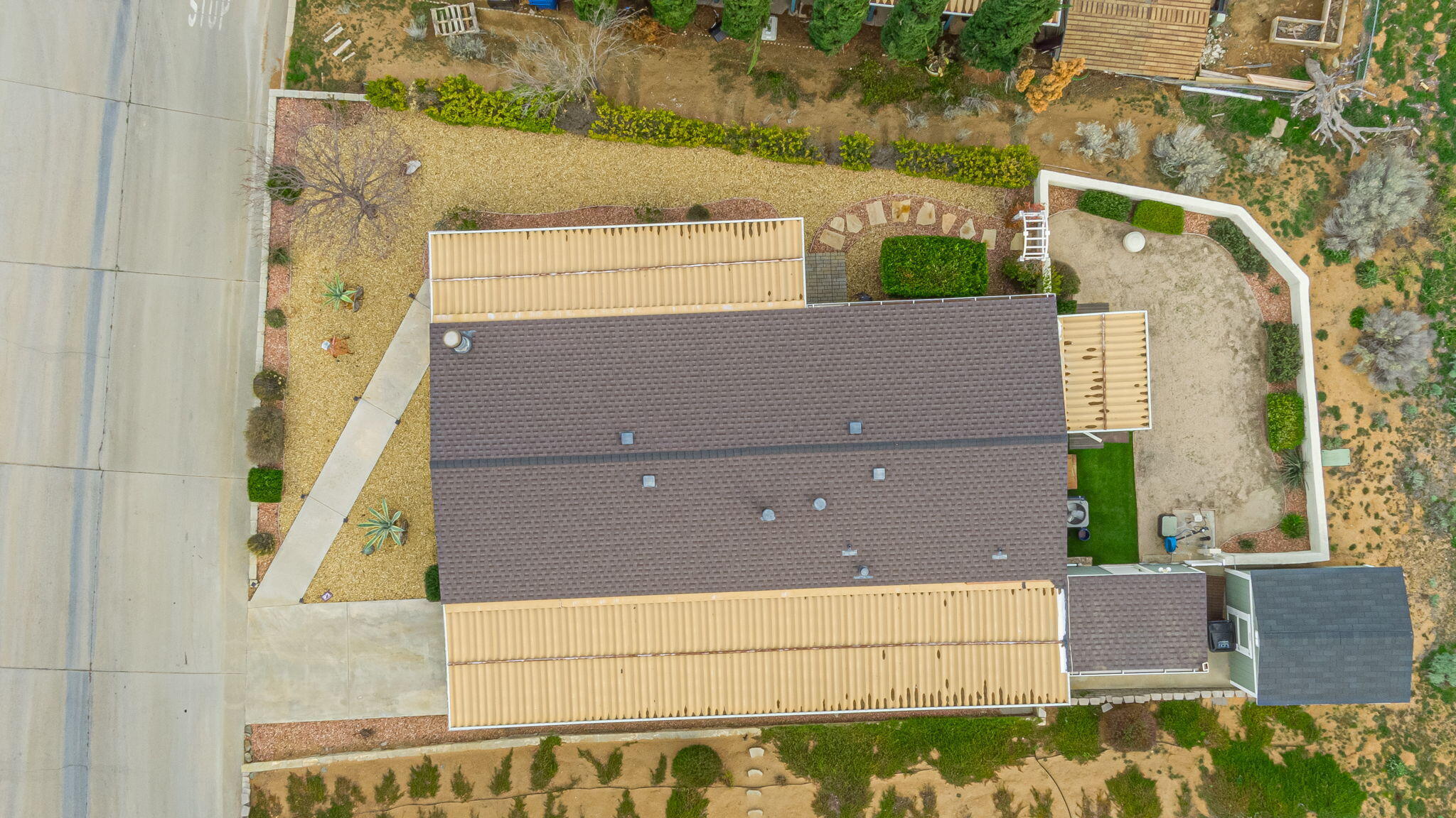 33105 Santiago Road Acton, CA 93510 - Photo 59 of 73 an aerial view of a house with a yard