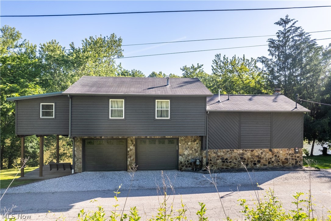 842 River Road Davisville, WV 26142 - Photo 2 of 44