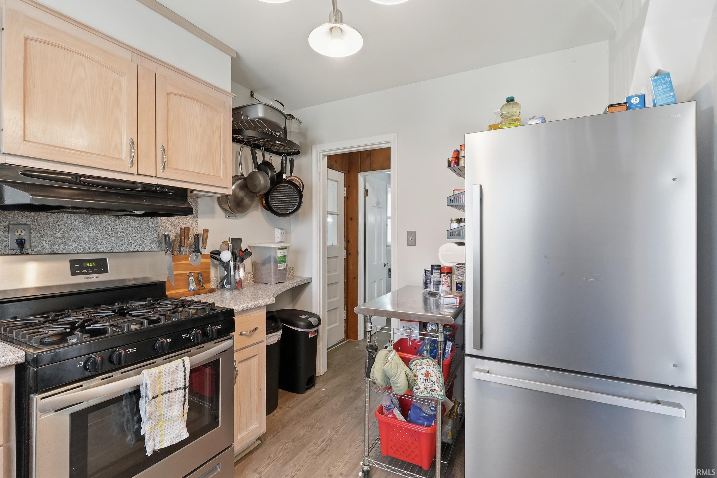 323 Field Street Fort Wayne, IN 46805 - Photo 13 of 46
